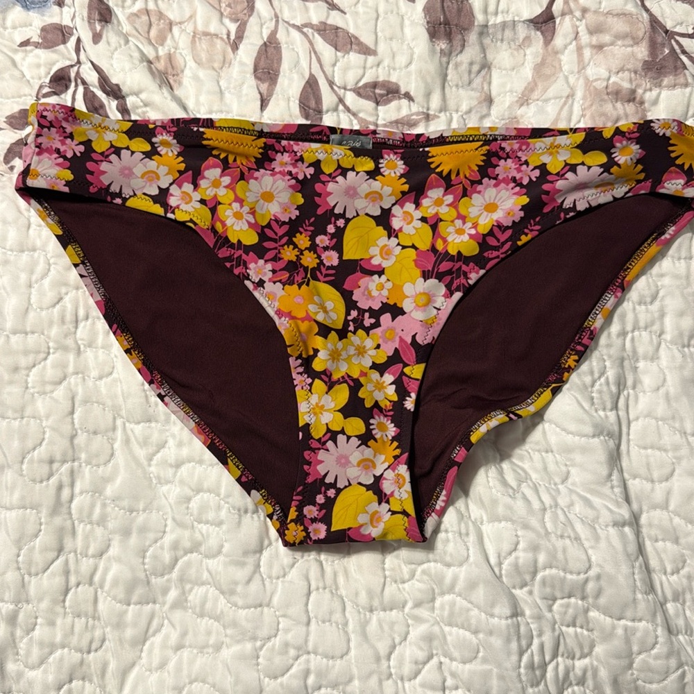 Aerie Floral Bikini Bottom - Large - EUC